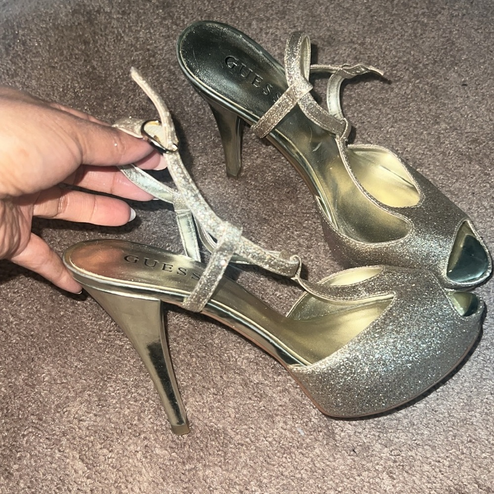 Heels - Picture 2 of 4